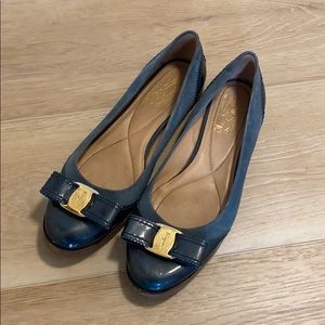 FERRAGAMO suede flats